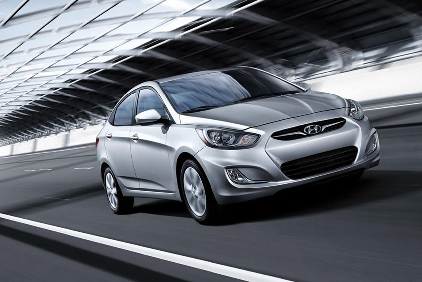 HYUNDAI ACCENT BLUE  1.6 CRDI MODE PLUS 136 HP